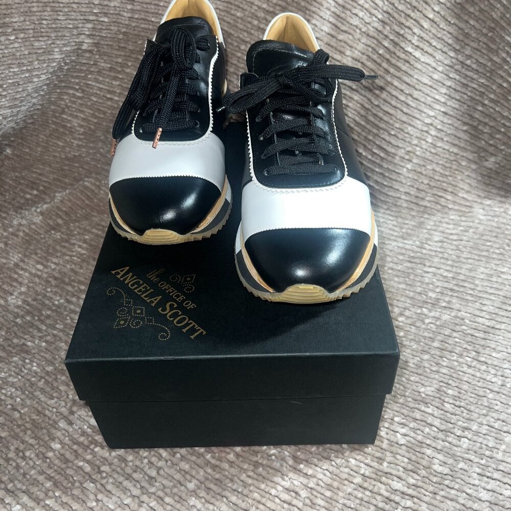 The Office of ANGELA SCOTT - the Quinn Sneaker Size 39
